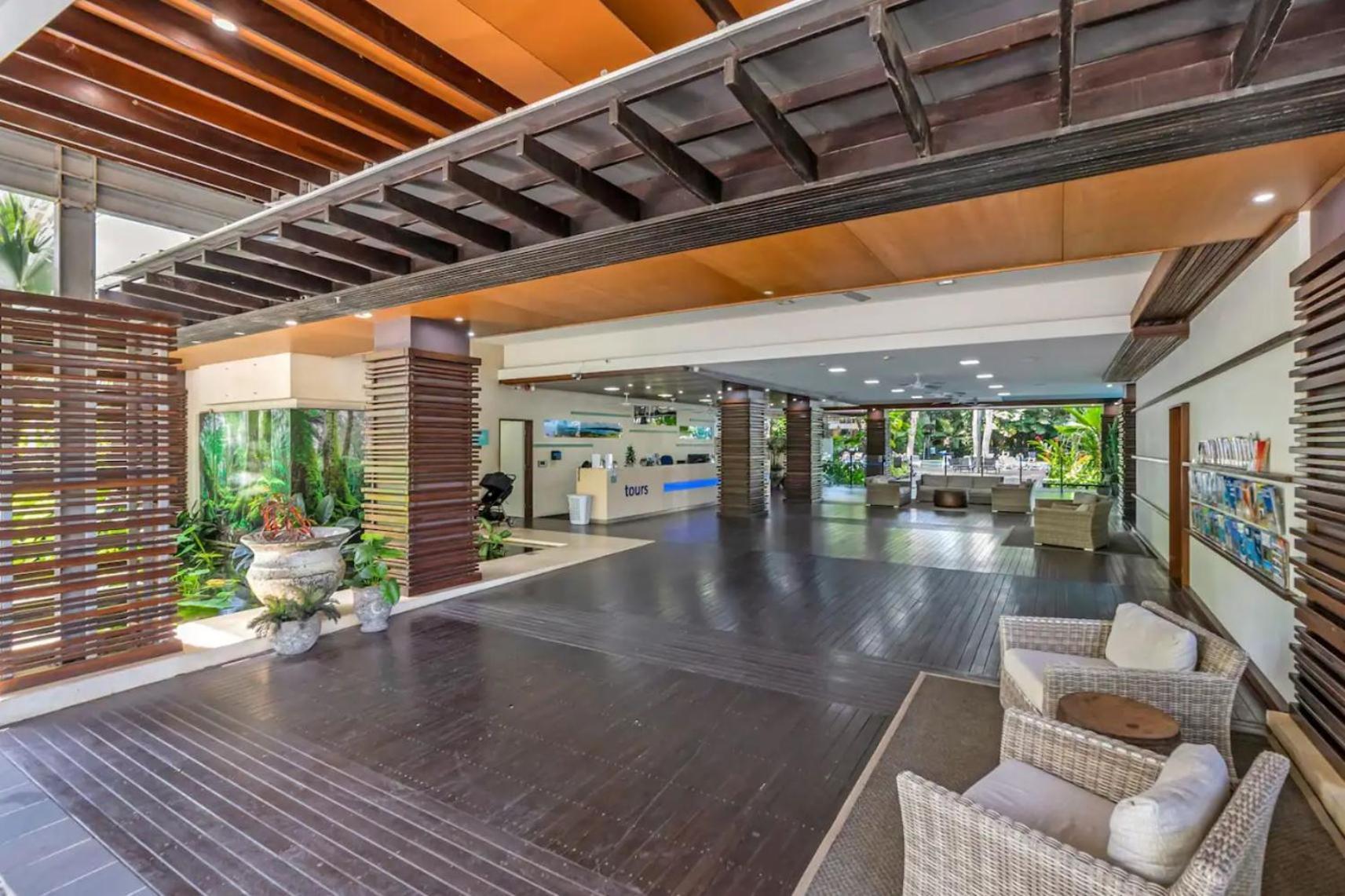 Palm Cove Beachside Apartments - Pool And Garden Views Экстерьер фото