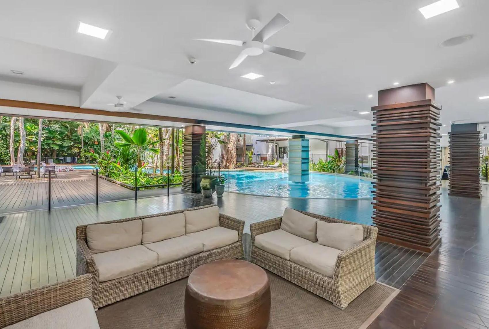 Palm Cove Beachside Apartments - Pool And Garden Views Экстерьер фото