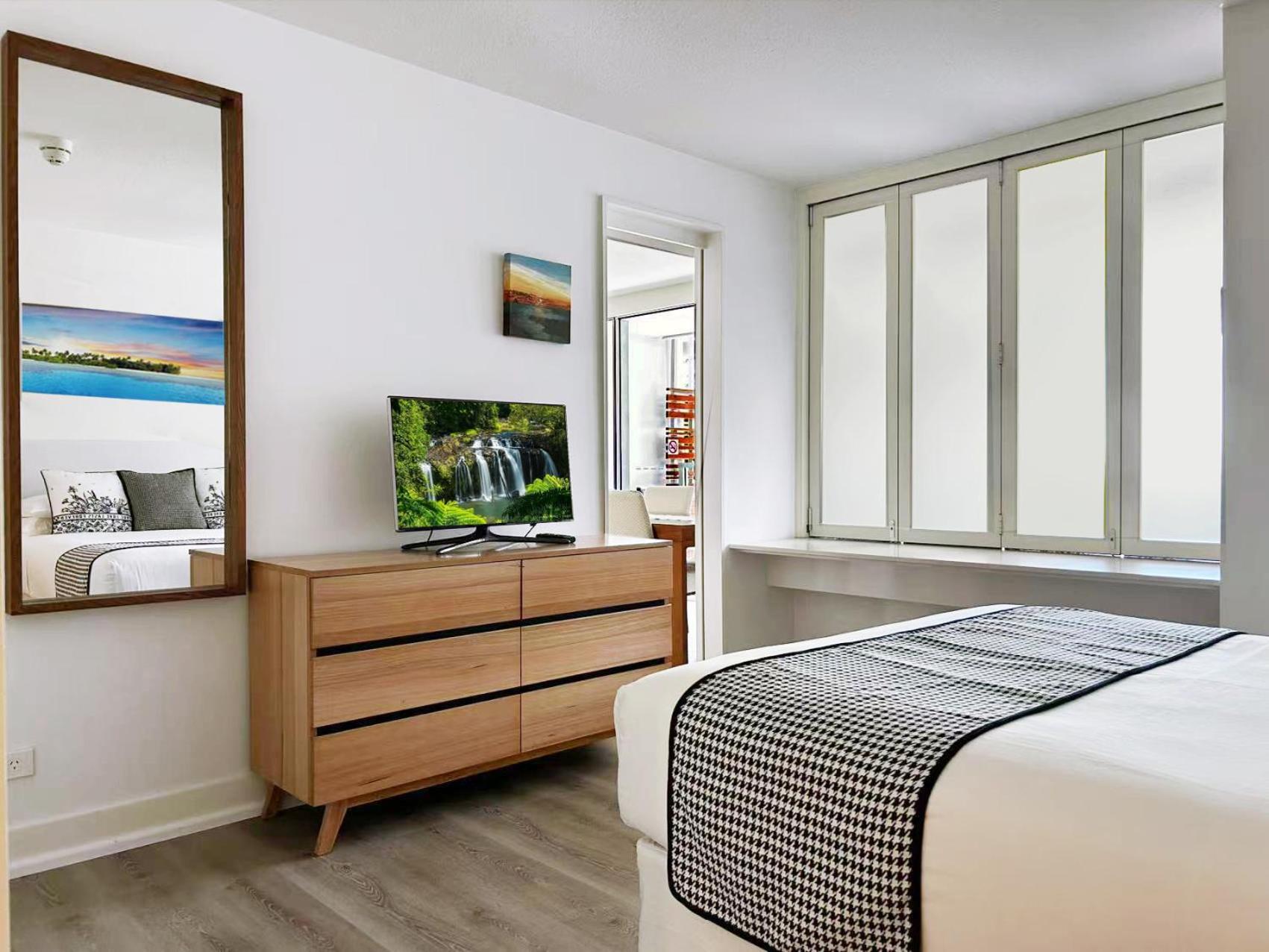 Palm Cove Beachside Apartments - Pool And Garden Views Экстерьер фото